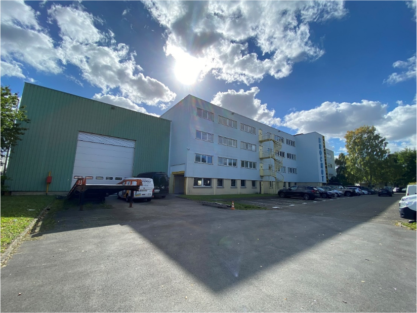 Façade des bureaux de Tremblay en France Business Center